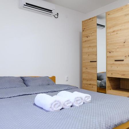 Apartman Dina سوكو بانيا المظهر الخارجي الصورة
