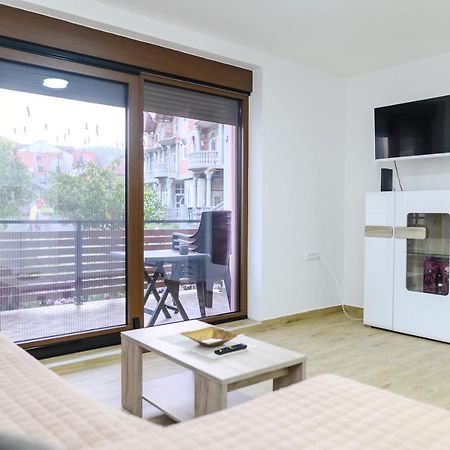 Apartman Dina سوكو بانيا المظهر الخارجي الصورة