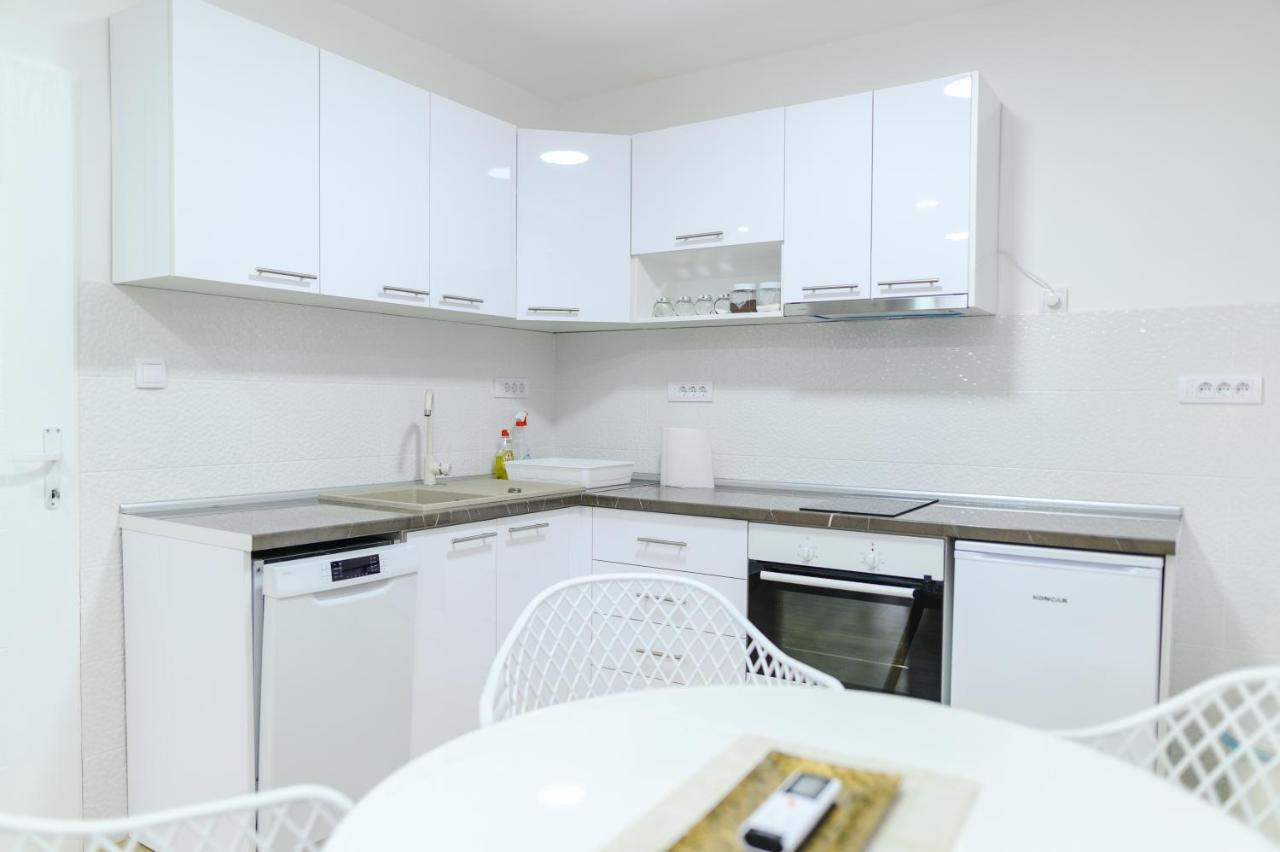 Apartman Dina سوكو بانيا المظهر الخارجي الصورة