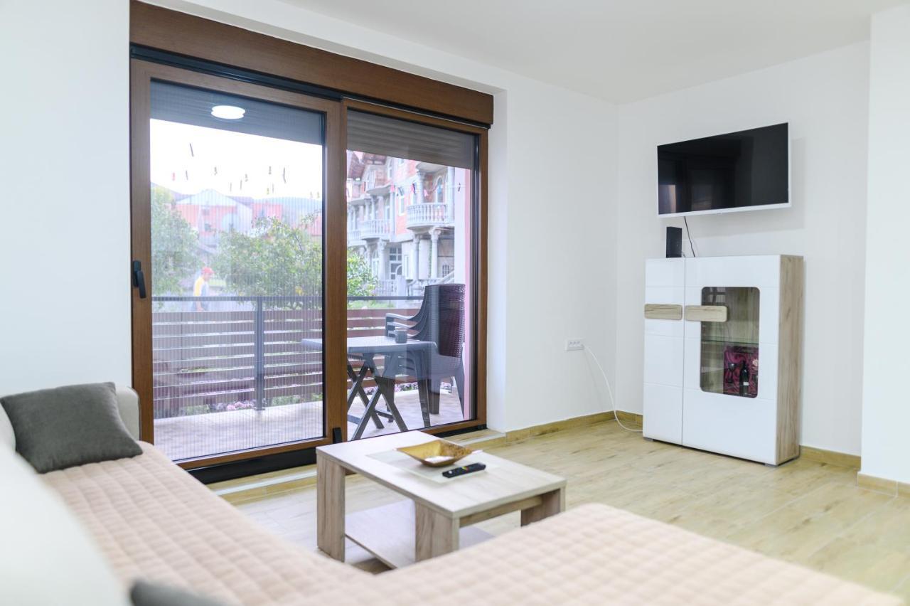 Apartman Dina سوكو بانيا المظهر الخارجي الصورة