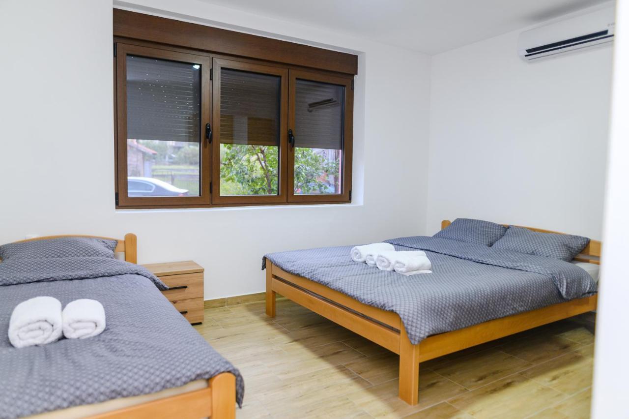 Apartman Dina سوكو بانيا المظهر الخارجي الصورة
