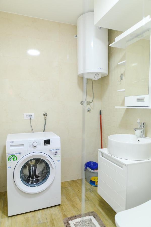 Apartman Dina سوكو بانيا المظهر الخارجي الصورة